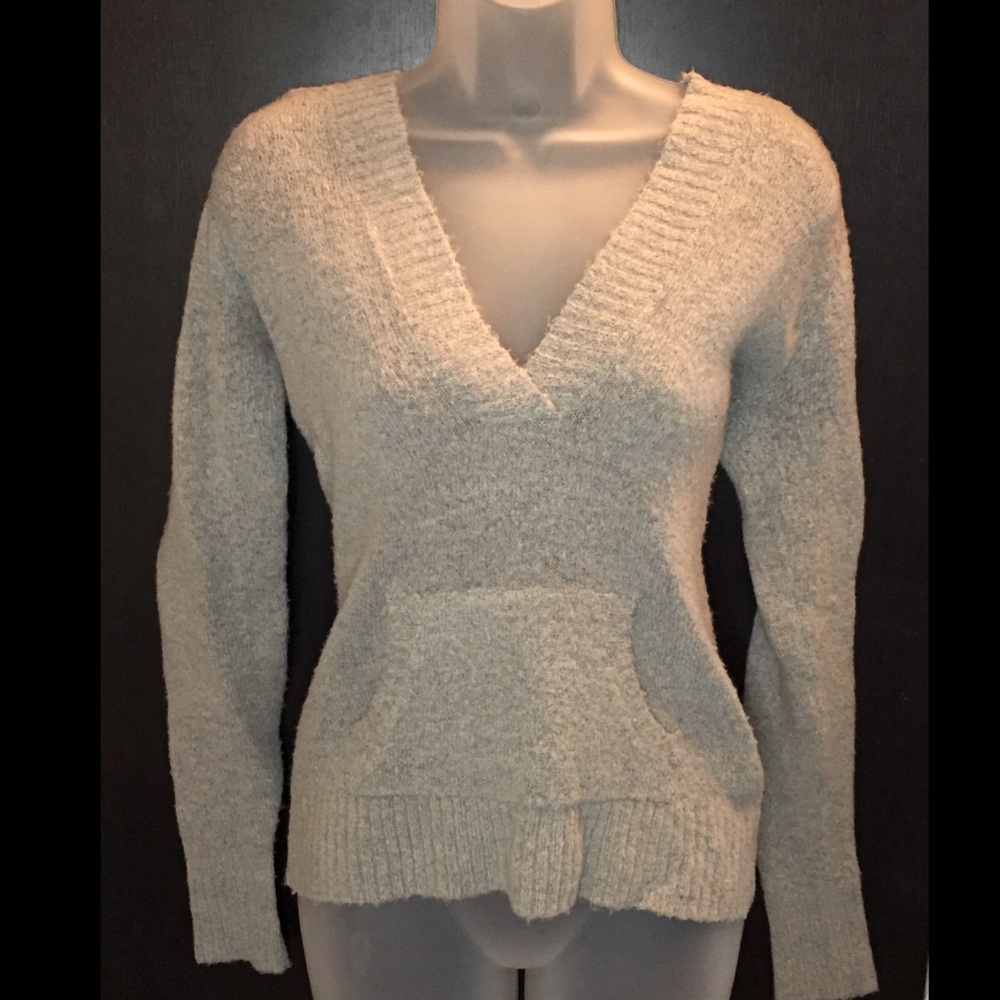 Hooded sweater